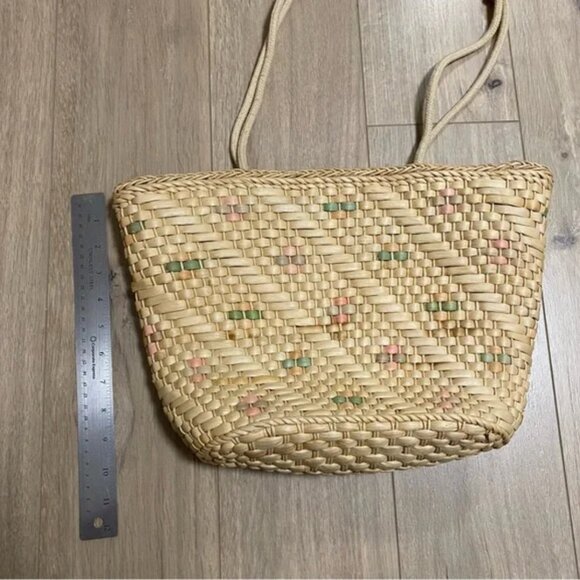 Vintage Woven Shoulder Bag - Picture 3 of 4